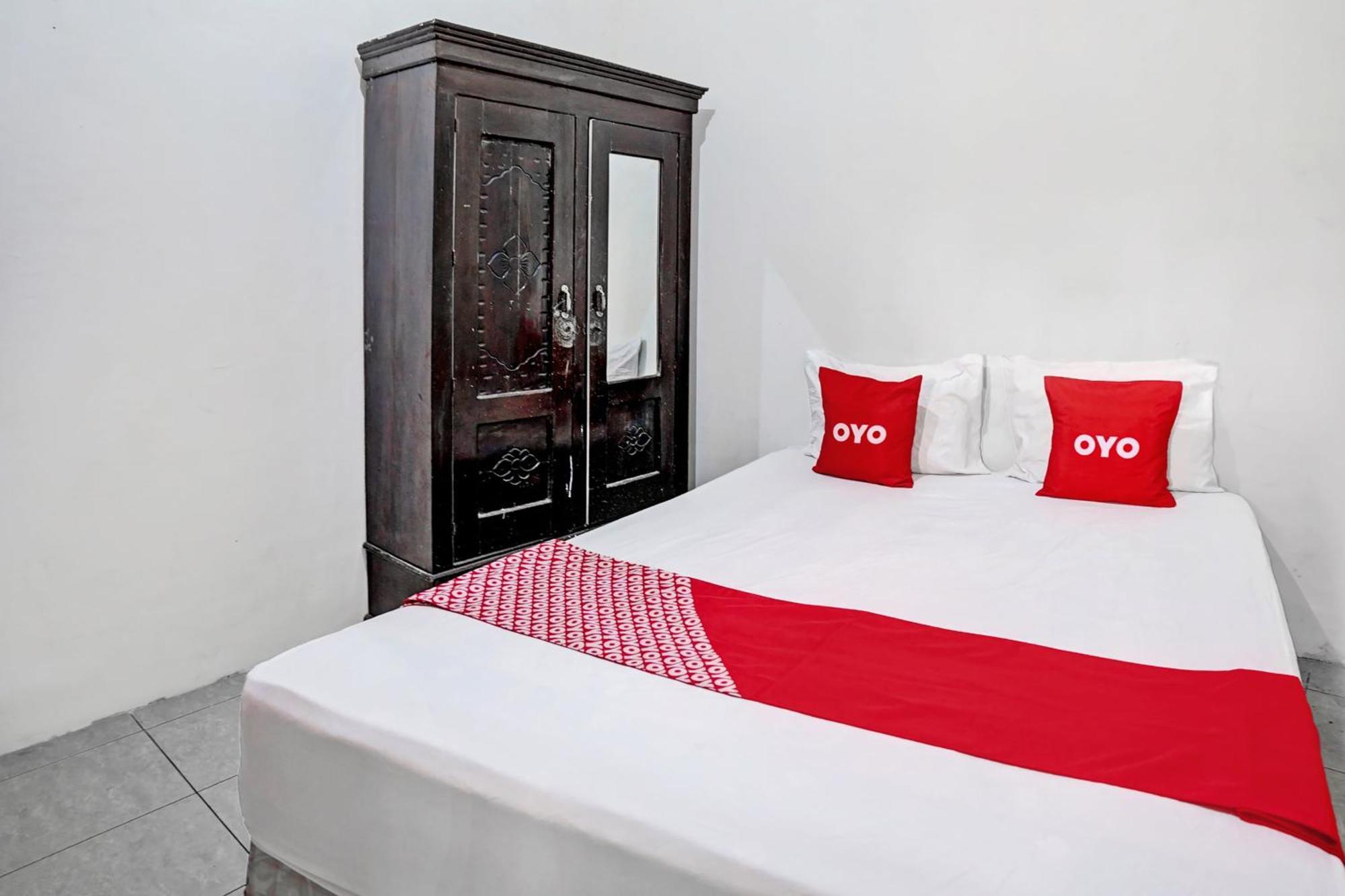 Oyo Life 92840 Wisma Morricco Jombang المظهر الخارجي الصورة