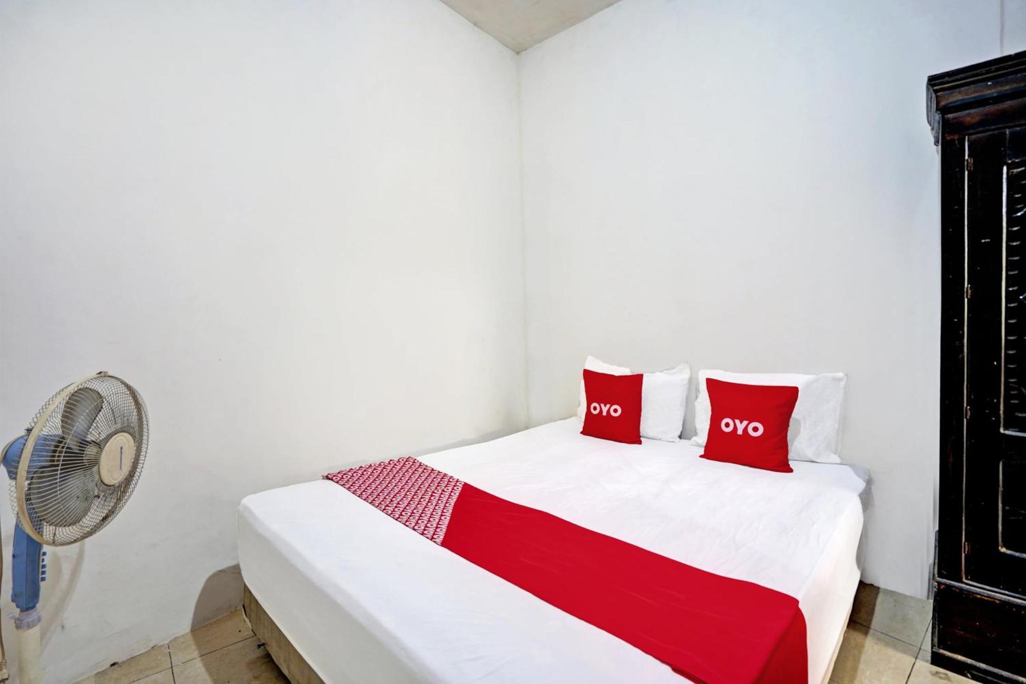 Oyo Life 92840 Wisma Morricco Jombang المظهر الخارجي الصورة
